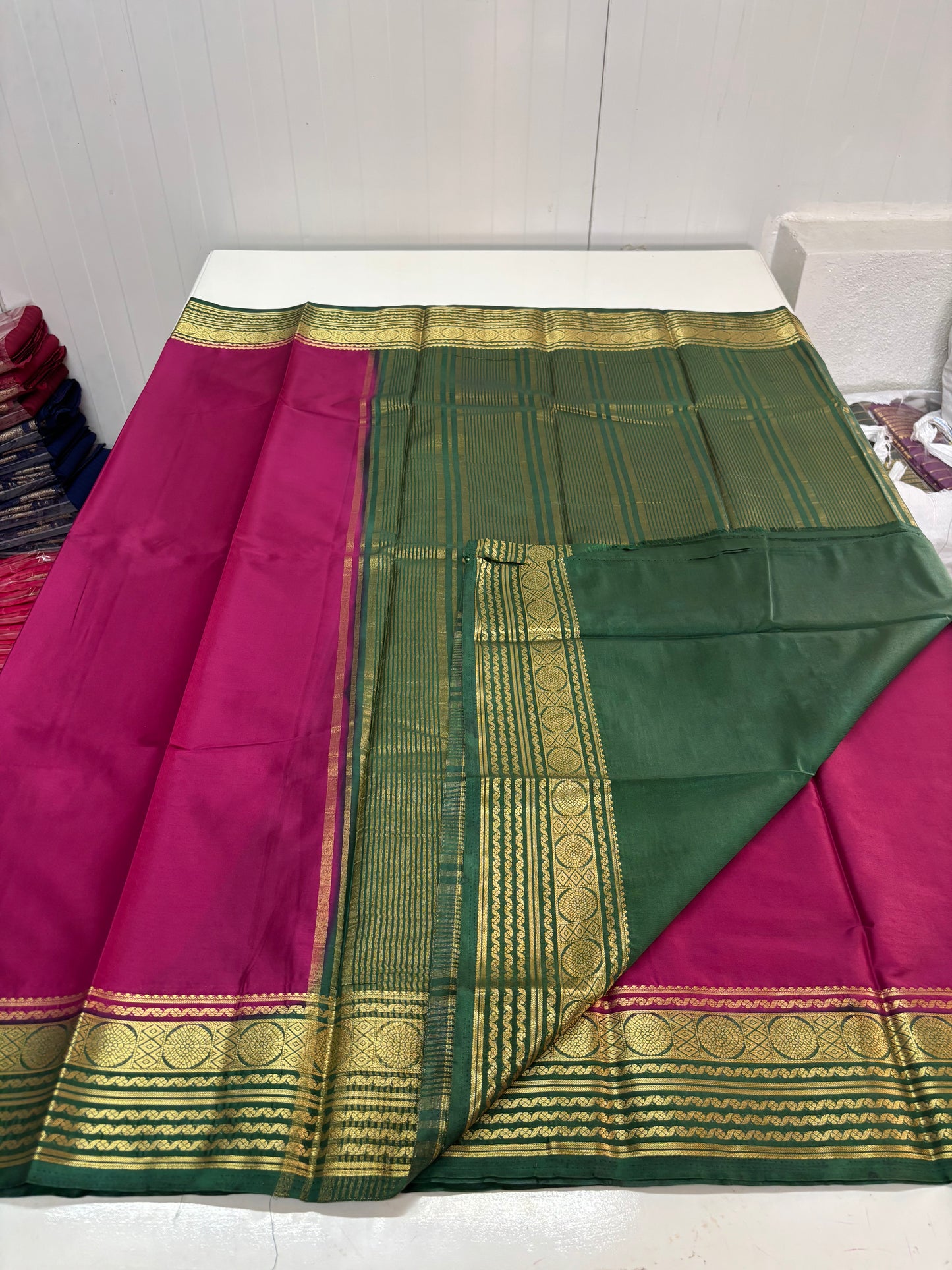 Semi Mysore Crepe (Circle Sequence Border)