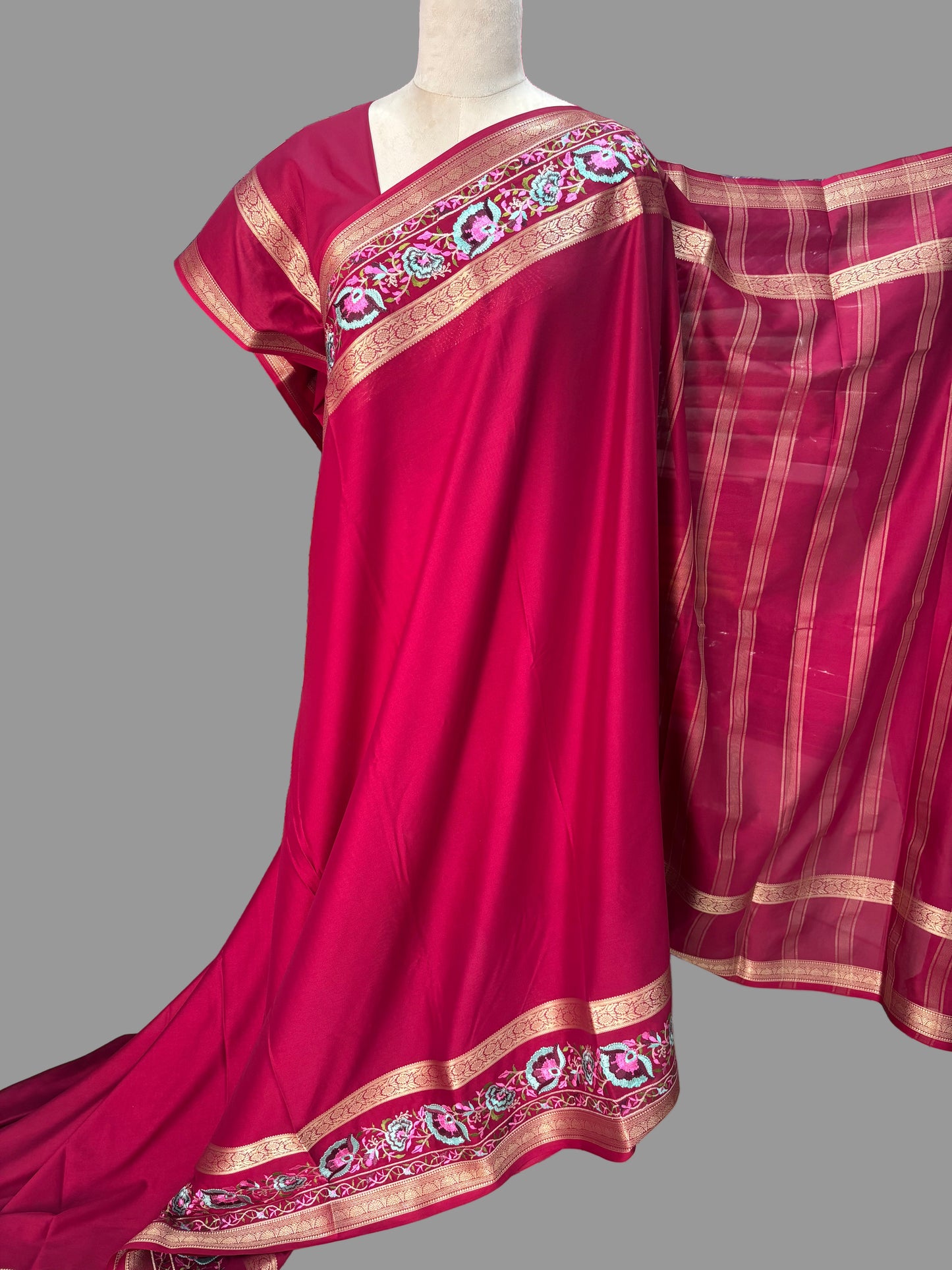 Semi Mysore Crepe (Floral Embroidery, Floral Bentex Border)