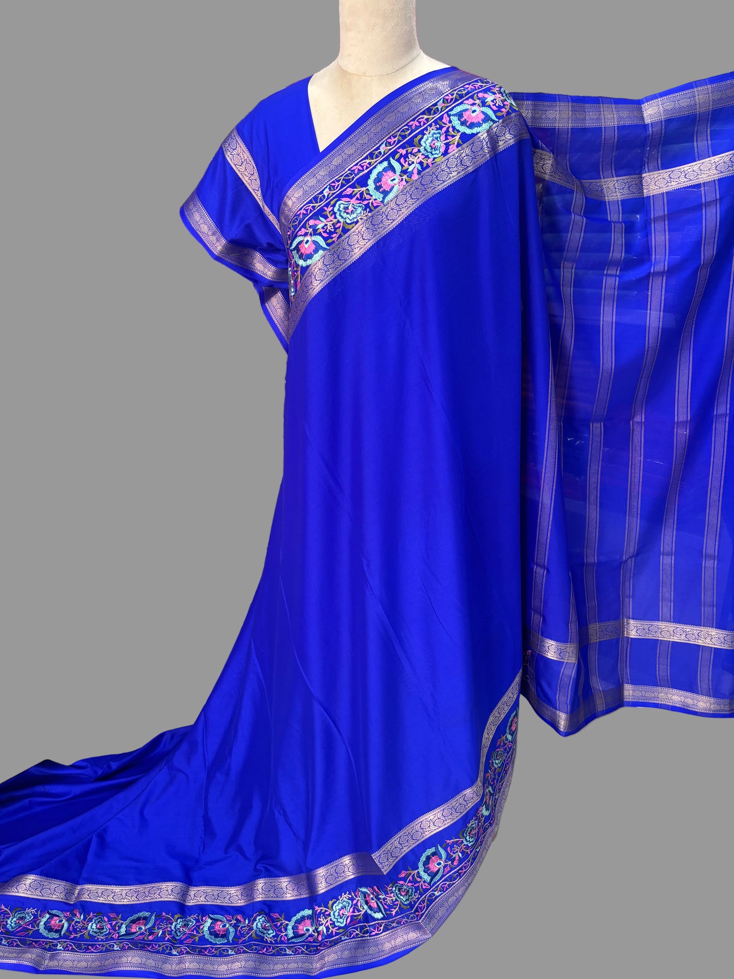 Semi Mysore Crepe (Floral Embroidery, Floral Bentex Border)