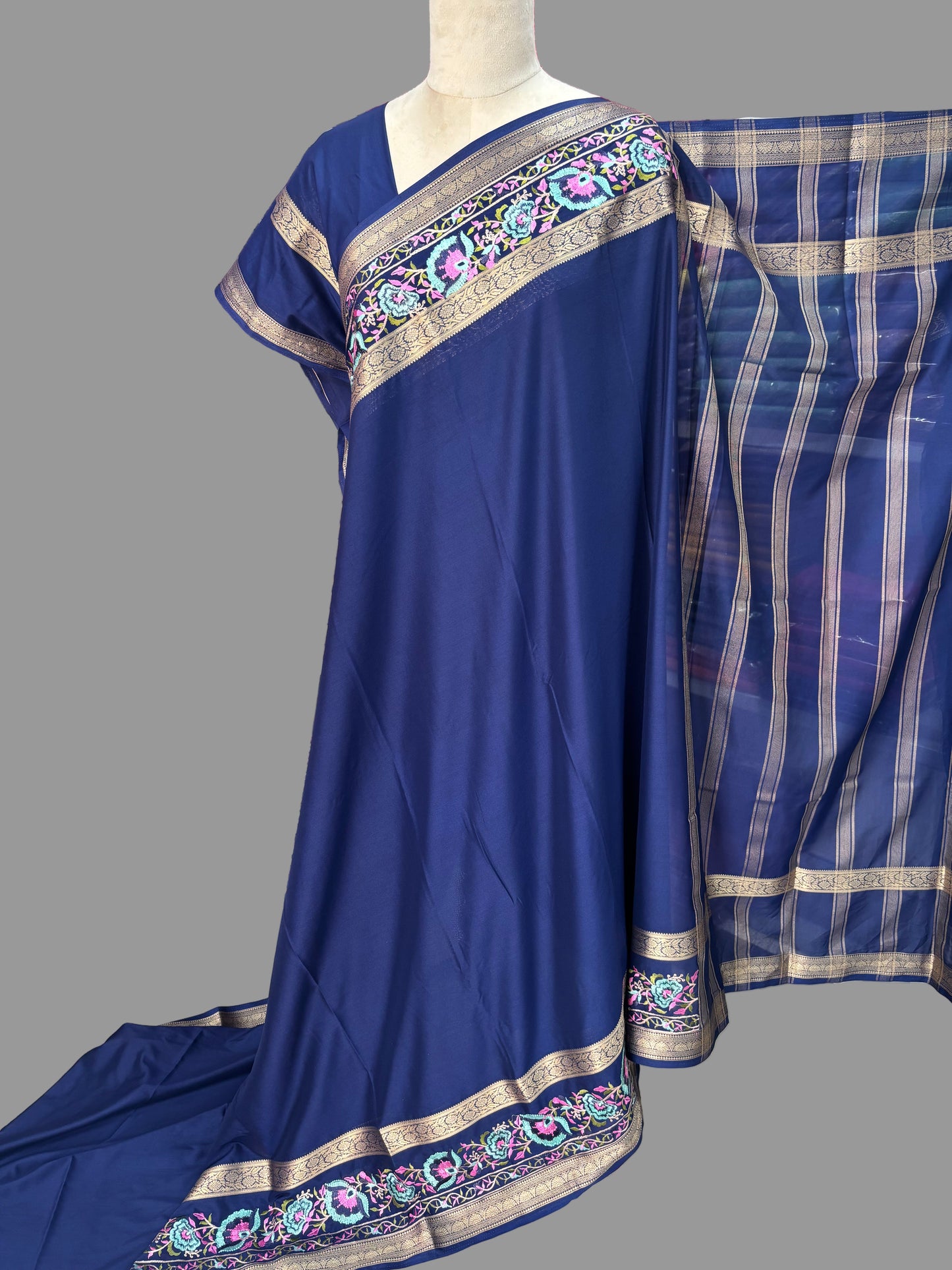 Semi Mysore Crepe (Floral Embroidery, Floral Bentex Border)