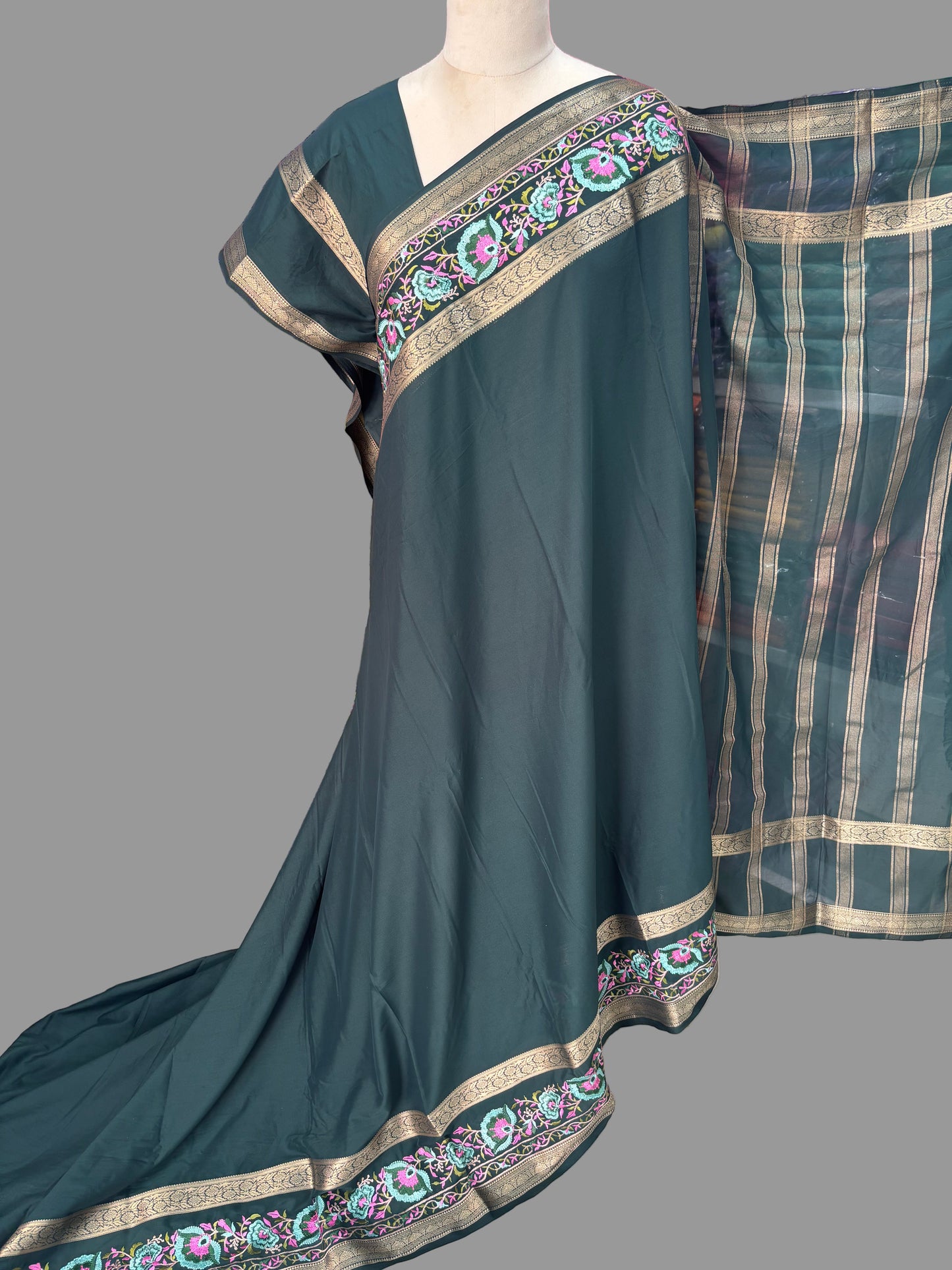 Semi Mysore Crepe (Floral Embroidery, Floral Bentex Border)