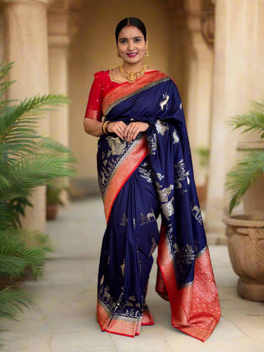 Dola (Deer Motifs and Grand Pallu)