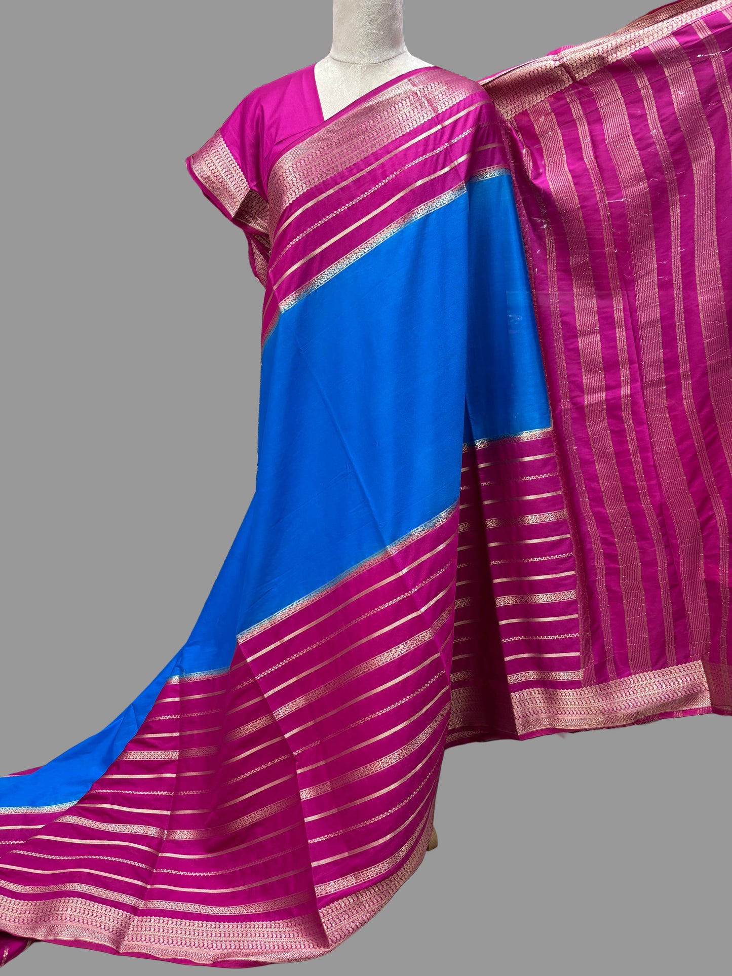 Semi Mysore Crepe (Premium, 2D 3 Lines Mango Border)