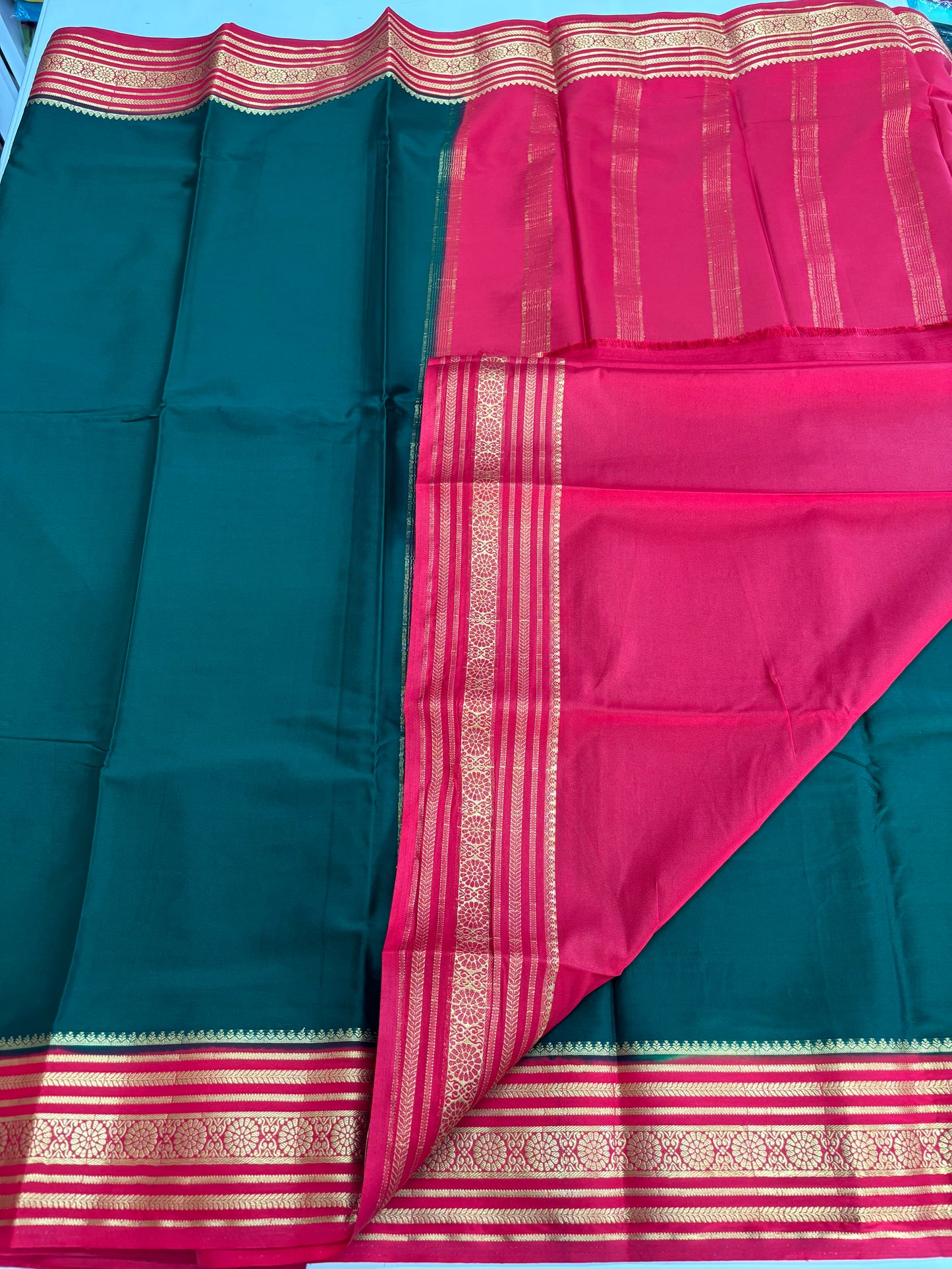 Semi Mysore Crepe (Premium, 1 Line Flowers Border)