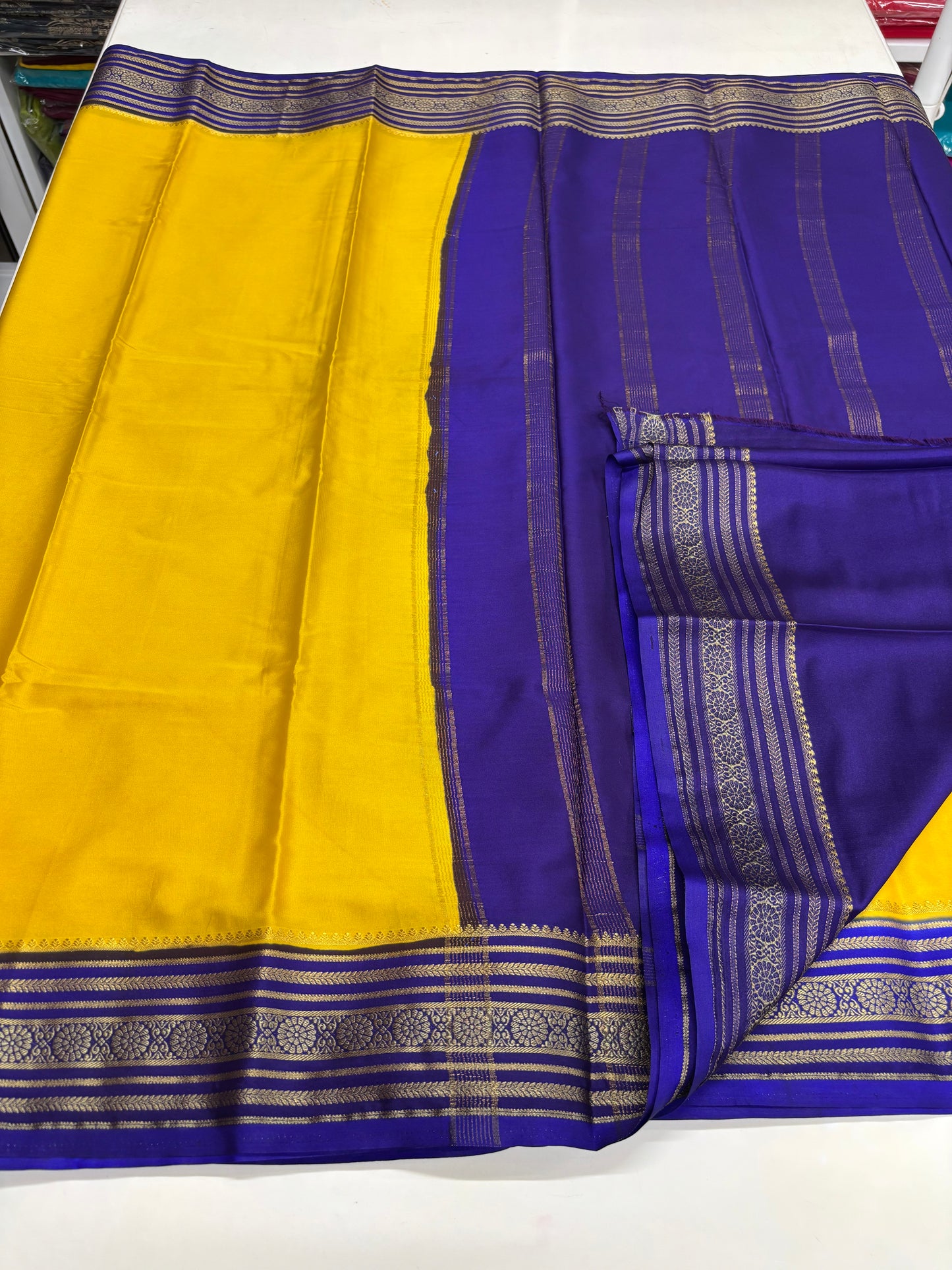 Semi Mysore Crepe (Premium, 1 Line Flowers Border)