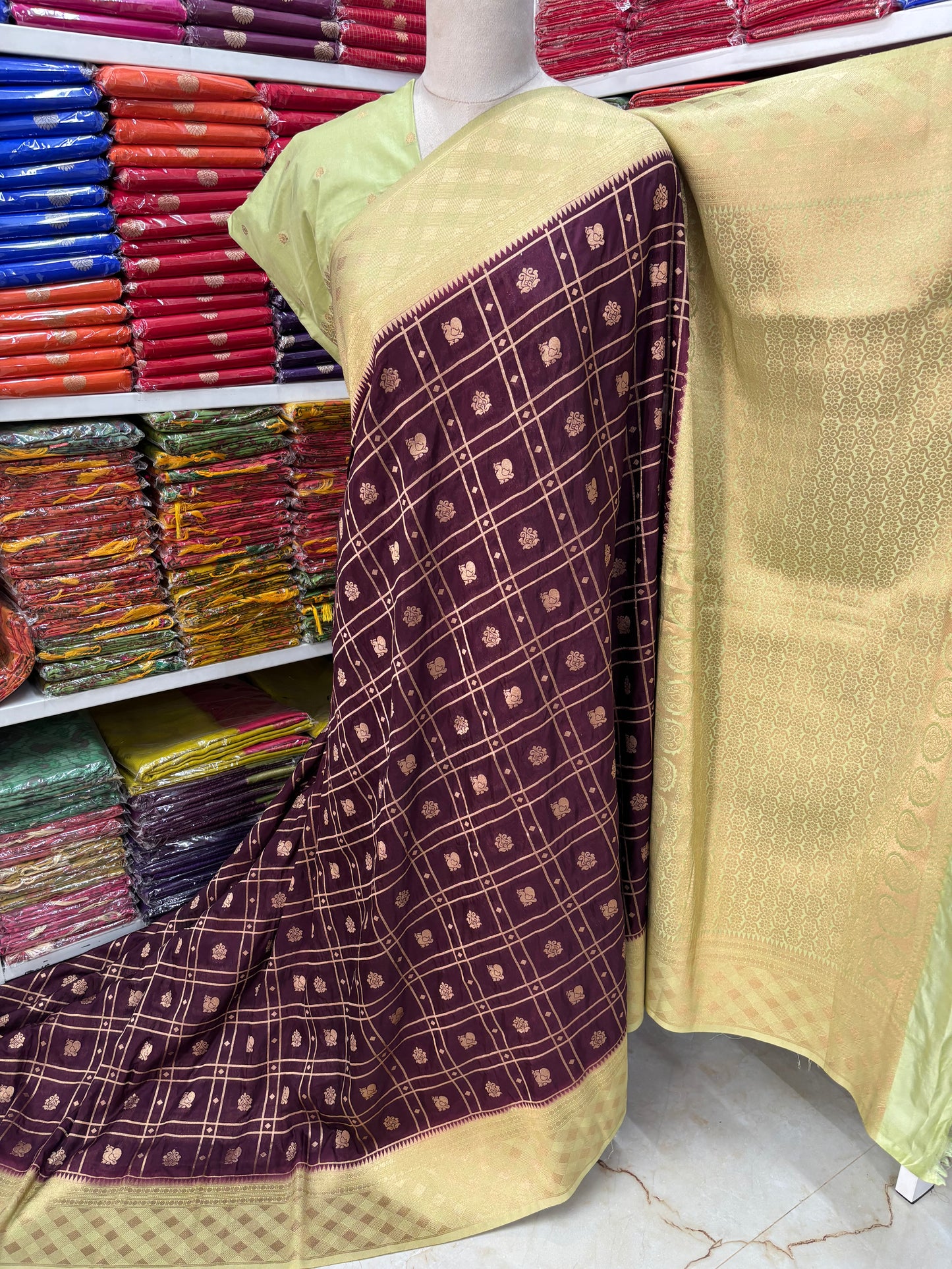 Semi Mysore Crepe (Checks, Motifs, Rich Pallu)