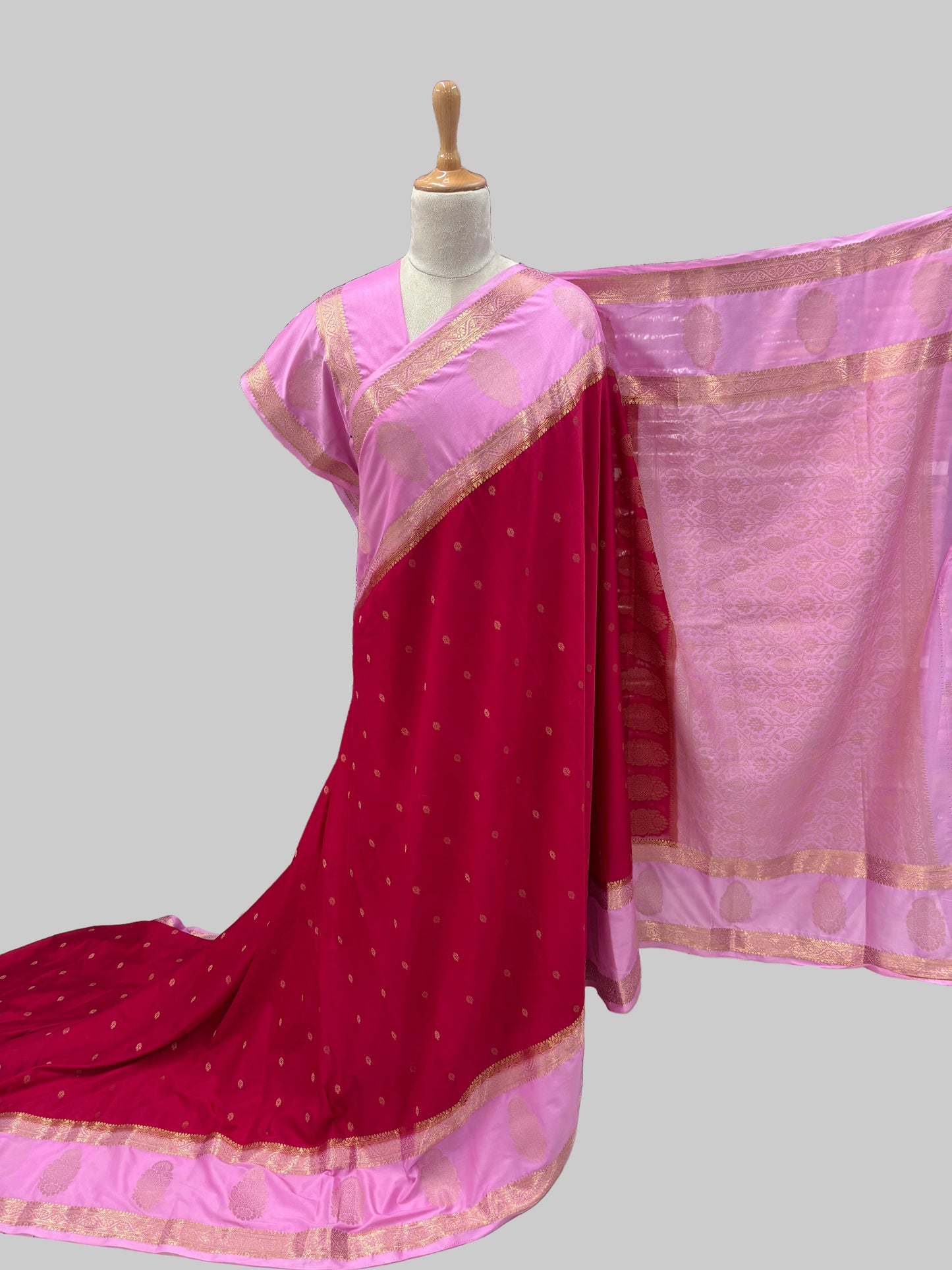 Semi Mysore Crepe (Rich Pallu and Jumka Bentex Border)