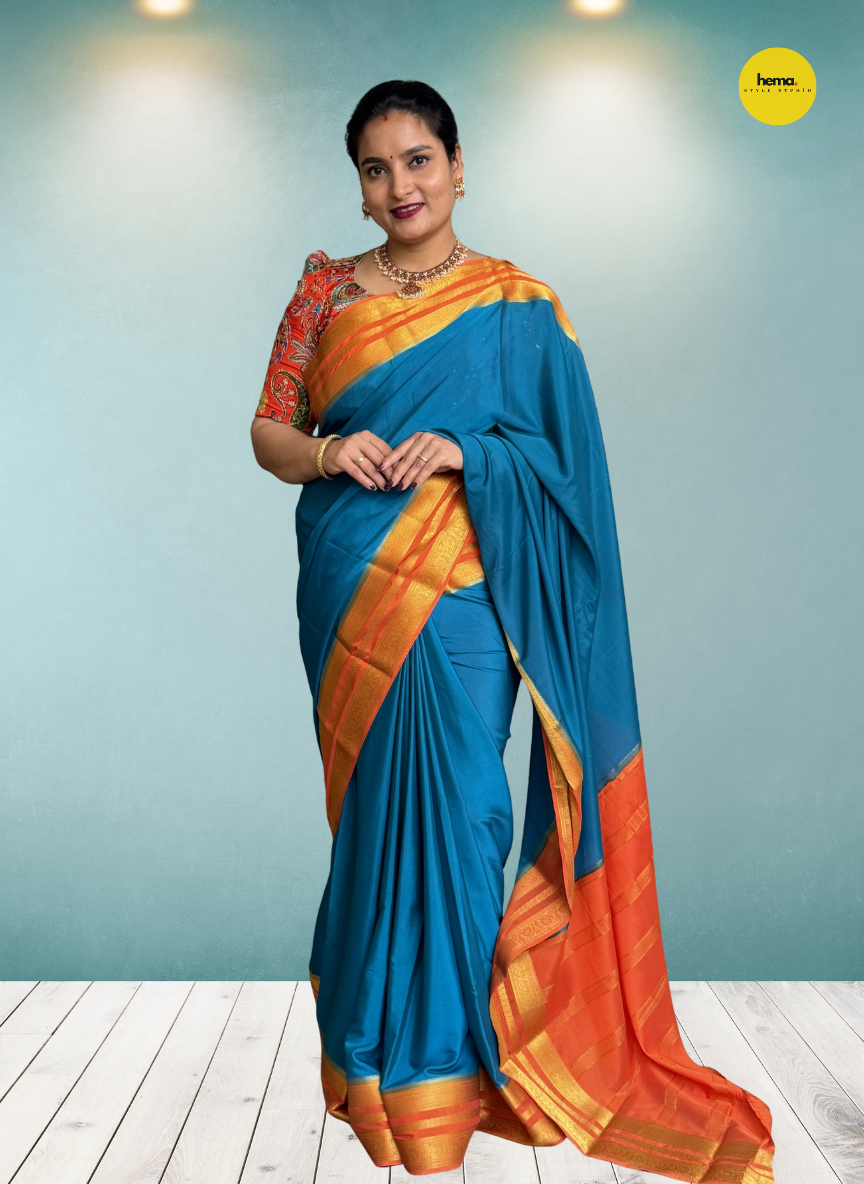 Semi Mysore Crepe (Contrast, Medium Sized Bentex Border)