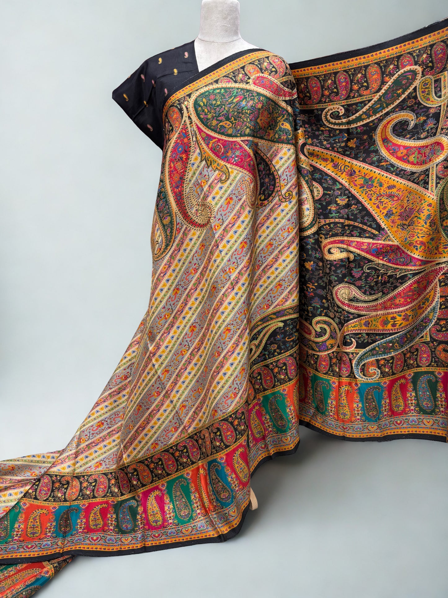 Premium Pashmina Saree (Ladakhi Theme)